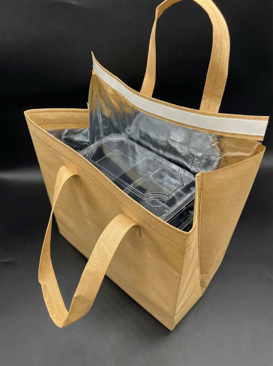 Sac isotherme bébévert coloris vert forêt personnalisé